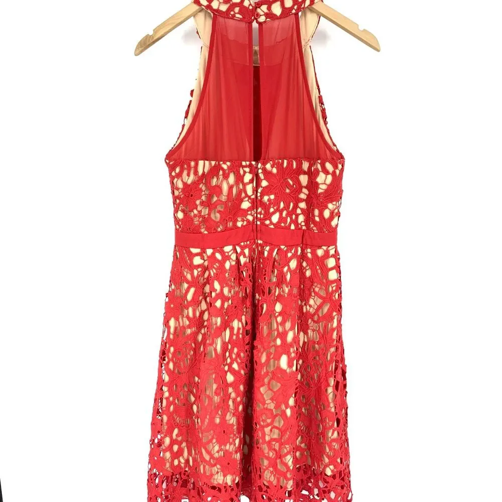 Francesca's Braylee red floral lace A-line dress, Size M - Picture 2 of 11